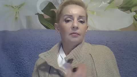 9kitty online show from 02-05-25, 05:09