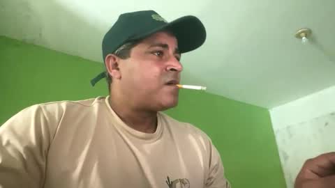 9vinhocamshow online show from 05-17-26, 11:39