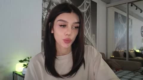 KARINA online show from 09-15-25, 10:37