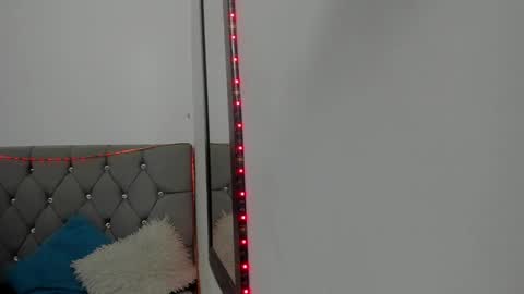 Snapshot of _1dereck chatting on 02-15-26, 09:52 DERECK online show from 02-15-26, 09:52