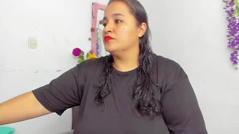 Zoey online show from 02-12-26, 10:10