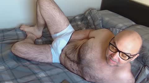 Snapshot of ____zeus____ chatting on 03-28-26, 06:35 God Zeus online show from 03-28-26, 06:35