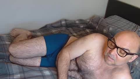 Snapshot of ____zeus____ chatting on 04-06-26, 05:52 God Zeus online show from 04-06-26, 05:52