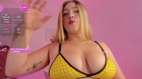 Abby Cooper online show from 04-02-26, 01:36