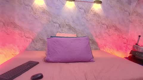  abby rouss online show from 10-31-25, 03:07