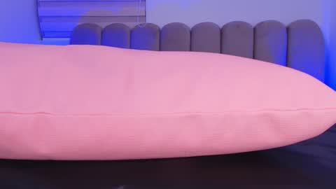  abby rouss online show from 11-20-25, 03:07