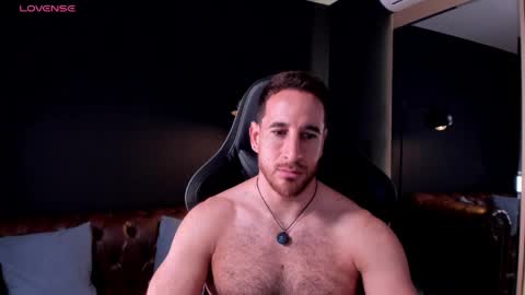 _adamcoper_ online show from 04-11-26, 03:16