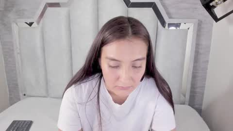  Alaia online show from 03-10-25, 02:59