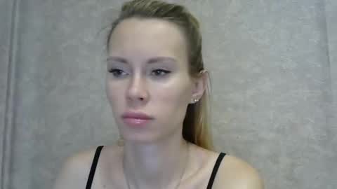 _alex1819 online show from 12-16-25, 06:51