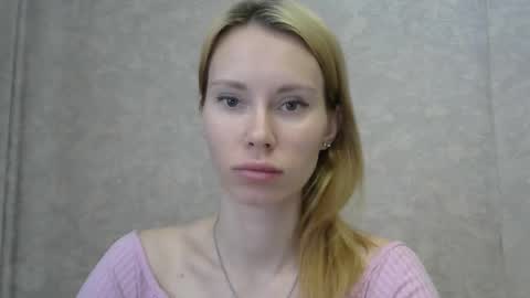 _alex1819 online show from 05-18-26, 07:03