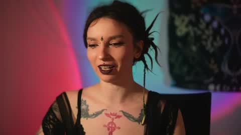 Snapshot of _alicemorrison_ chatting on 05-15-26, 05:53 Alice Morrison Mistress Datura online show from 05-15-26, 05:53