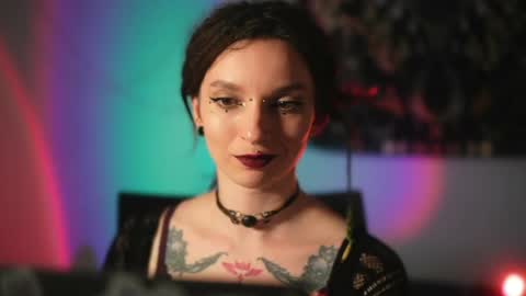 Snapshot of _alicemorrison_ chatting on 05-16-26, 05:45 Alice Morrison Mistress Datura online show from 05-16-26, 05:45
