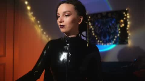Snapshot of _alicemorrison_ chatting on 06-10-26, 05:45 Alice Morrison Mistress Datura online show from 06-10-26, 05:45