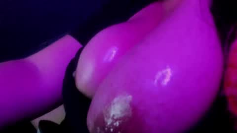 Giulia...... online show from 01-10-26, 04:36