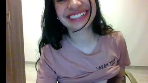 _alyson online show from 10-24-25, 03:25