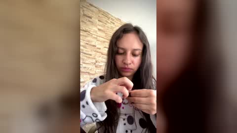 _alyson online show from 02-04-26, 06:47