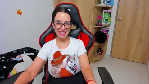 AMANDA online show from 01-02-25, 01:17