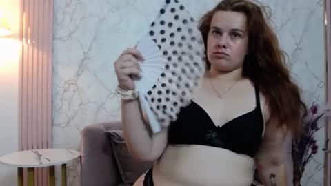 Snapshot of _ambermuse_ chatting on 07-02-26, 12:33 AmberMuse online show from 07-02-26, 12:33