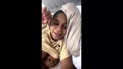 Analia online show from 06-06-26, 10:58