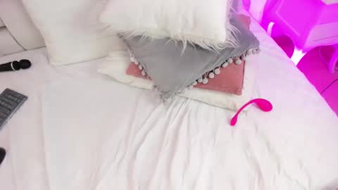 Angel Azul online show from 02-11-25, 02:46