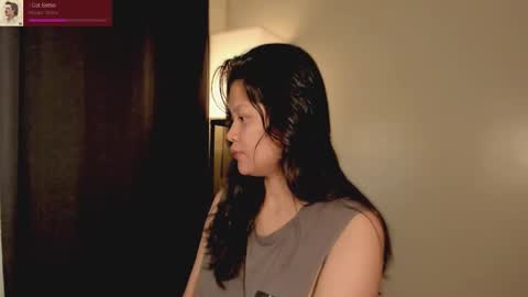 Snapshot of _ann1e_ chatting on 02-24-26, 02:48 annie . online show from 02-24-26, 02:48