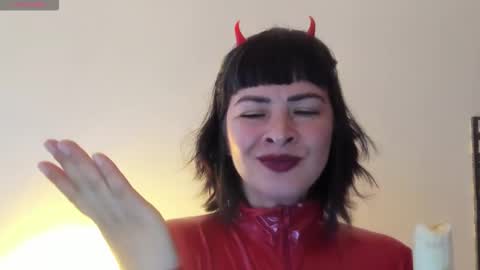 antonia online show from 11-15-25, 08:05