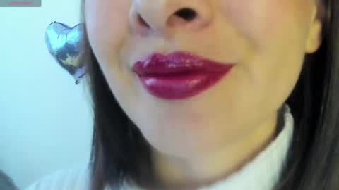 Snapshot of _antomouth_paradise chatting on 06-04-26, 04:46 antonia online show from 06-04-26, 04:46