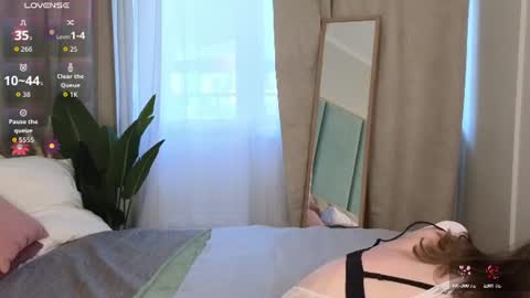 Snapshot of _ash_leyy_ chatting on 07-02-26, 01:27 _ash_leyy_ online show from 07-02-26, 01:27