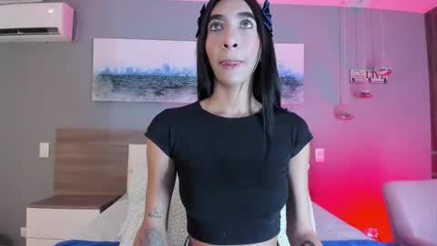 Snapshot of _ashly_77 chatting on 10-29-25, 07:59 Ashly online show from 10-29-25, 07:59