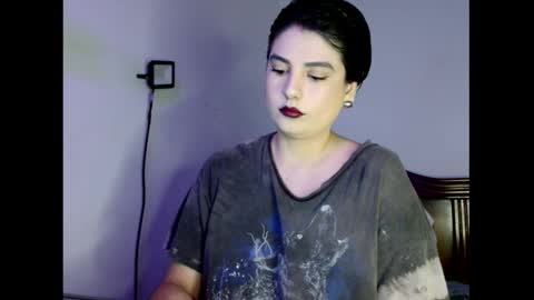 atenea online show from 12-21-25, 08:54