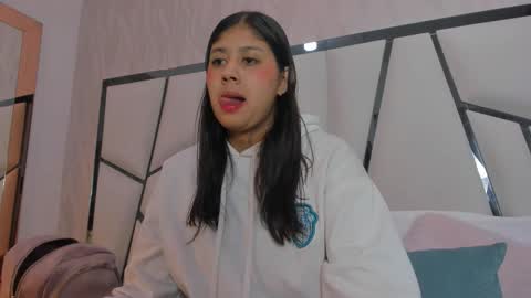 Aura online show from 02-23-26, 03:04