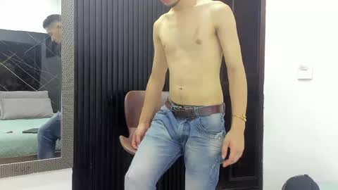 _axel_09 online show from 04-18-26, 04:38