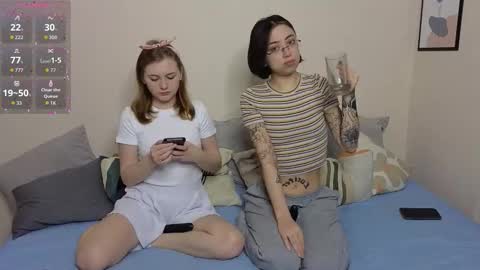 Ayase online show from 10-22-25, 02:34