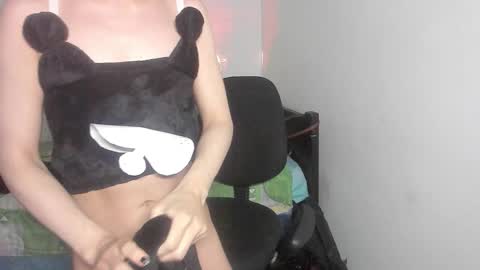 _baby_vi online show from 10-30-25, 02:35