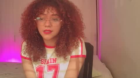 _bella_doll_ online show from 05-09-26, 01:38