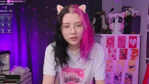 Alice .. online show from 04-01-26, 09:34