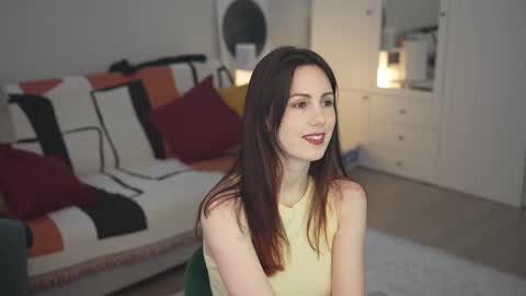 Lili online show from 02-24-25, 10:15