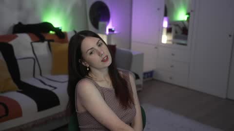 Lili online show from 10-01-25, 11:27