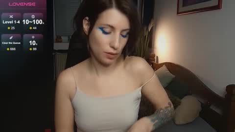 Laura online show from 02-17-25, 11:53