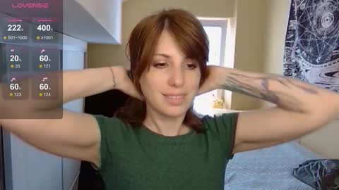 Laura online show from 03-26-26, 11:27