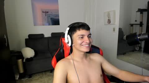 Snapshot of _blakee chatting on 12-20-24, 05:57 B L A K E online show from 12-20-24, 05:57