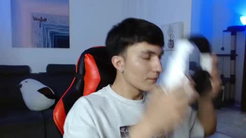 Snapshot of _blakee chatting on 01-29-25, 07:04 B L A K E online show from 01-29-25, 07:04