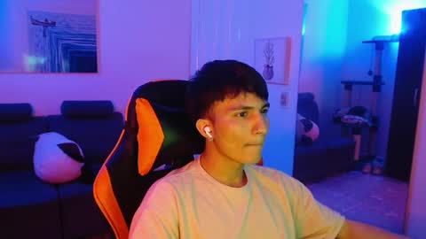 Snapshot of _blakee chatting on 03-04-25, 06:37 B L A K E online show from 03-04-25, 06:37