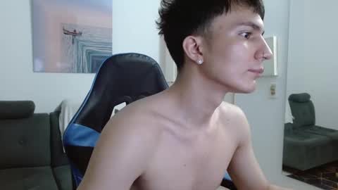 Snapshot of _blakee chatting on 02-11-26, 04:23 B L A K E online show from 02-11-26, 04:23