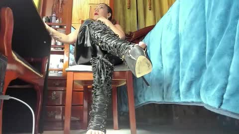 Brenda online show from 03-18-26, 01:25