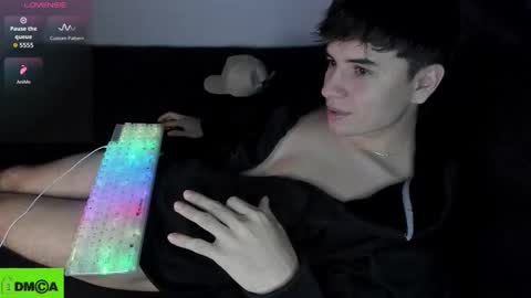 FELIPE CAMACHO    dont forget to support me with a little hand up online show from 01-15-26, 09:25