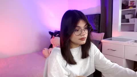   online show from 10-25-25, 06:54