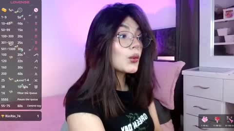   online show from 10-22-25, 04:02