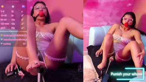 Snapshot of _candy_bdsm_ chatting on 03-02-25, 07:21 Bella online show from 03-02-25, 07:21