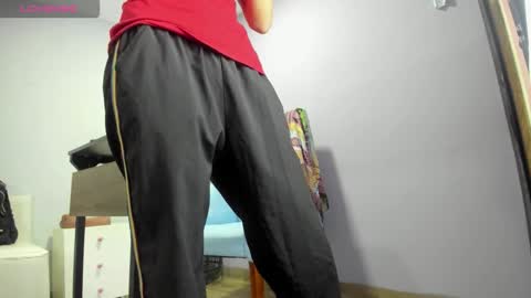  candy jade  online show from 11-08-25, 12:05